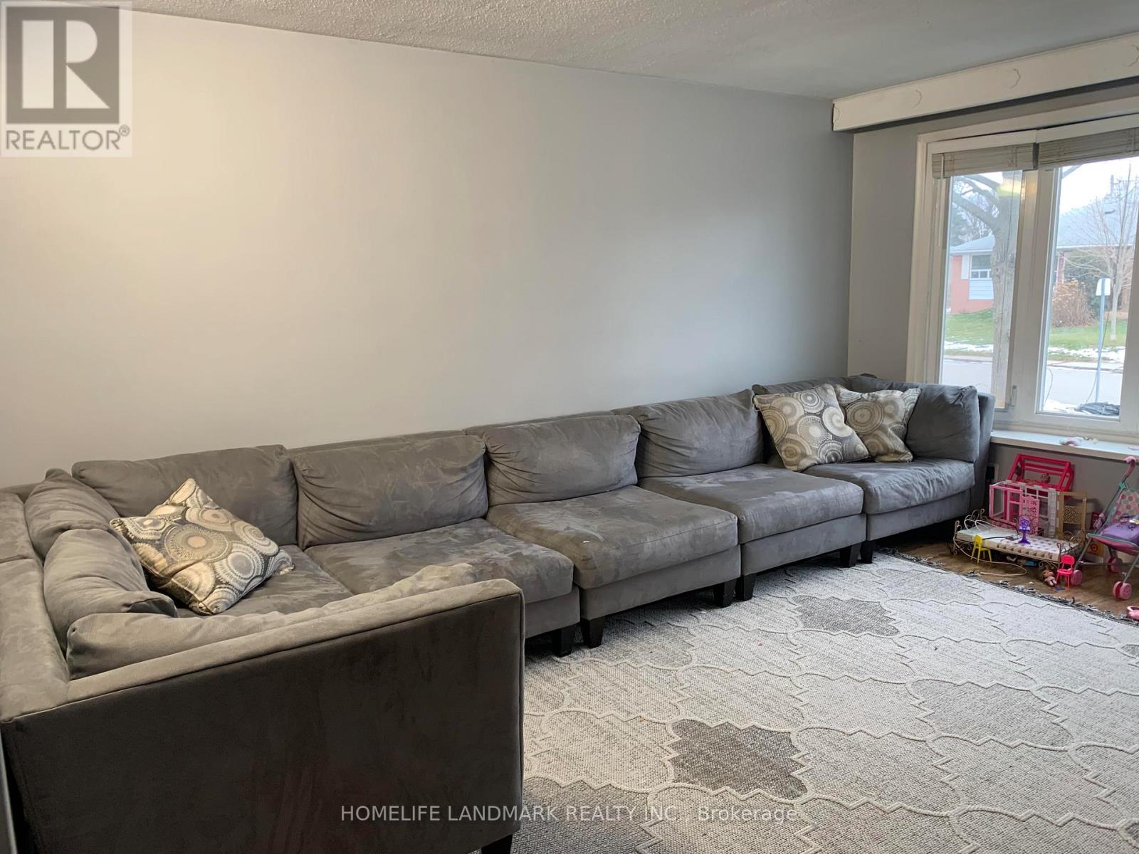 145 Tulloch Drive, Ajax, Ontario  L1S 2S7 - Photo 4 - E12644436