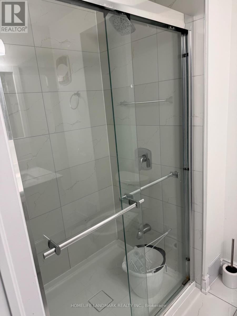 Basement - 51 Sutter Avenue, Brampton, Ontario  L6Z 1G6 - Photo 7 - W12644732