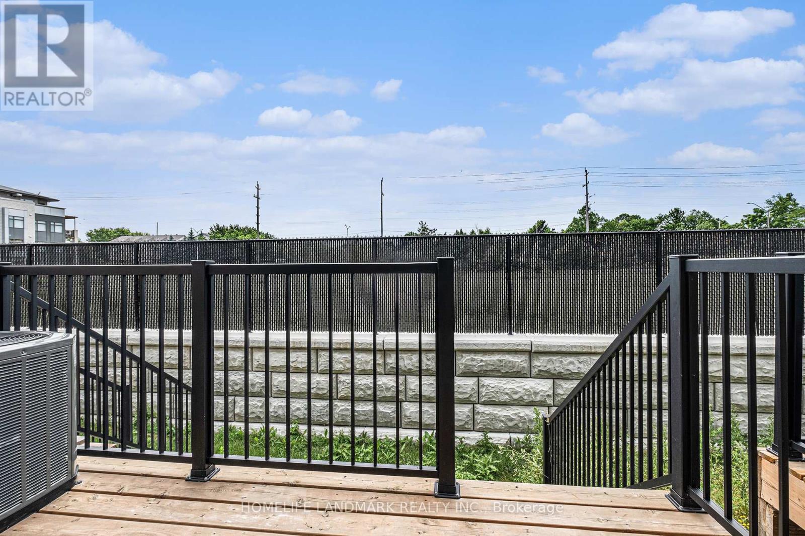 308 Foliage Private, Ottawa, Ontario  K2H 0C5 - Photo 19 - X12611162