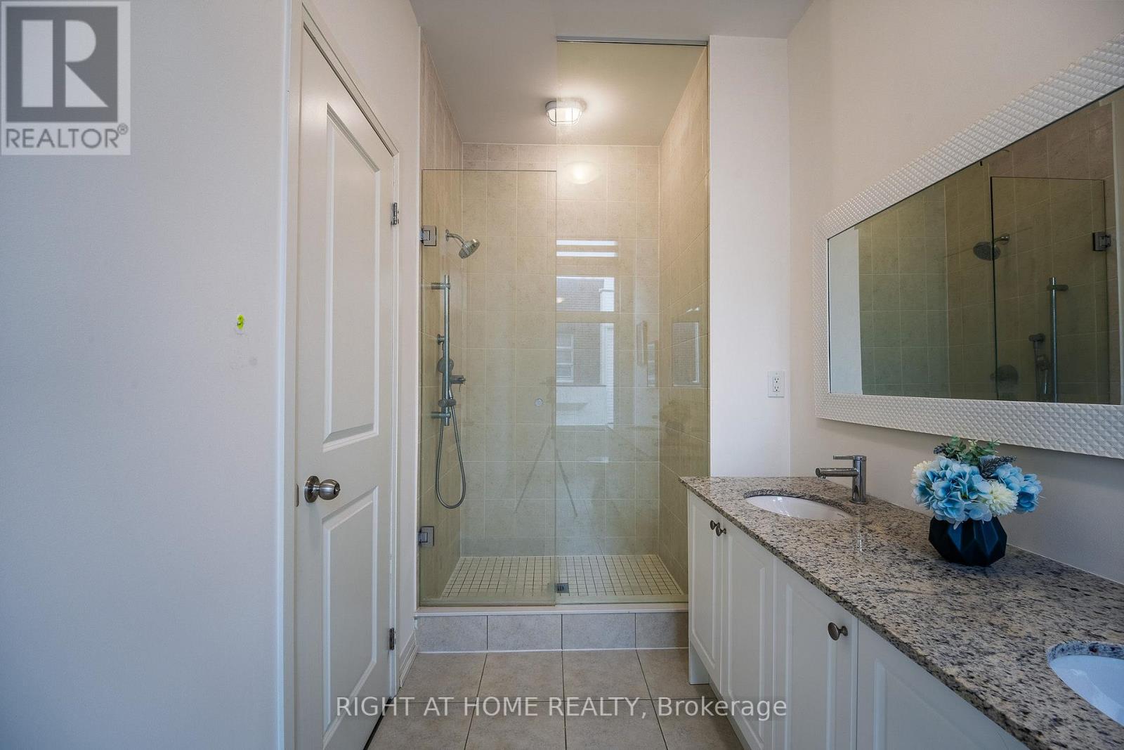 131 Markland Street, Markham, Ontario L6C 3B5 - Photo 34 - N12645026