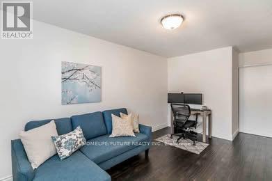 35 Knightswood Crescent, Brampton, Ontario  L7A 3R1 - Photo 13 - W12645022