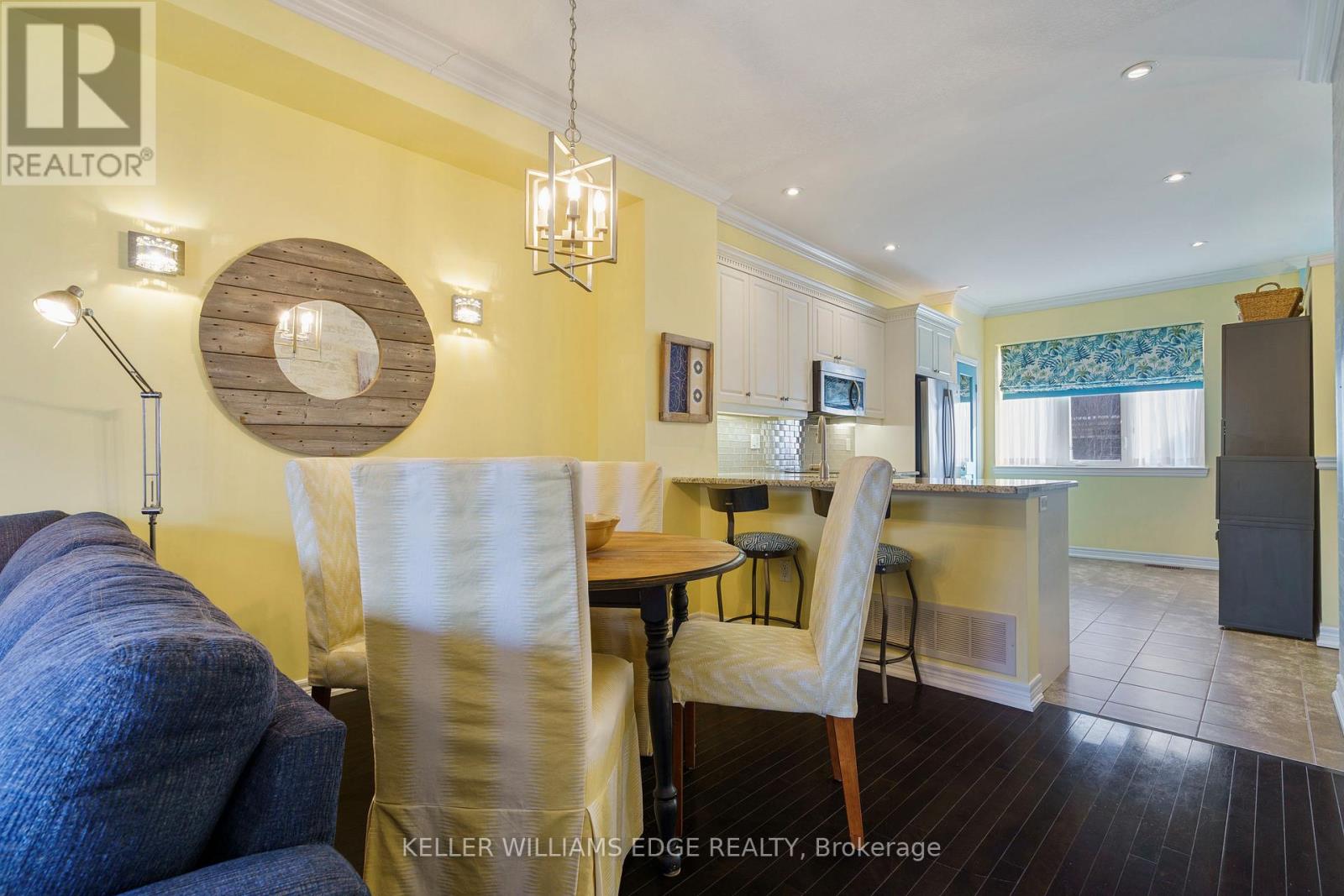 46 - 337 Beach Boulevard, Hamilton, Ontario  L8H 6W4 - Photo 8 - X12645014