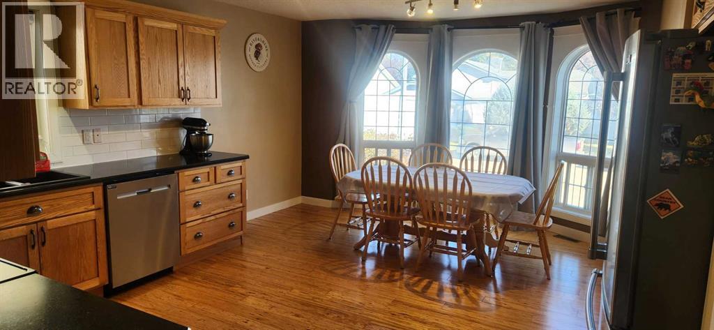 1506 Walter Place, Didsbury, Alberta T0M 0W0 - Photo 10 - A2263096