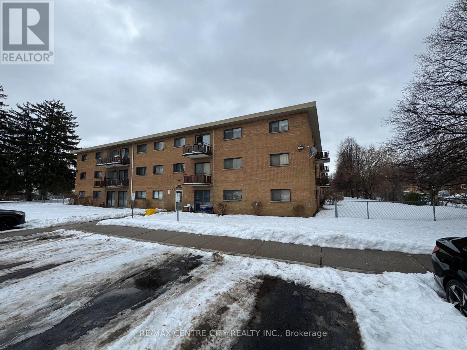 114 - 1825 Whitney Street E, London East, Ontario  N5W 2W3 - Photo 3 - X12645036