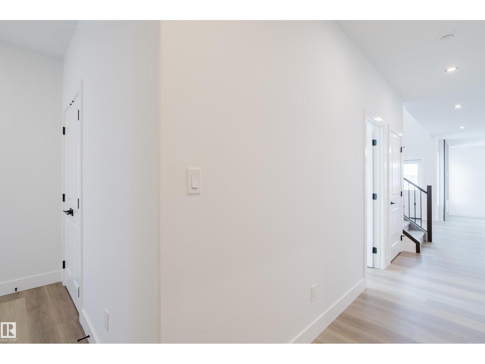 2704 194 St Nw, Edmonton, Alberta  T6M 1K9 - Photo 5 - E4468473