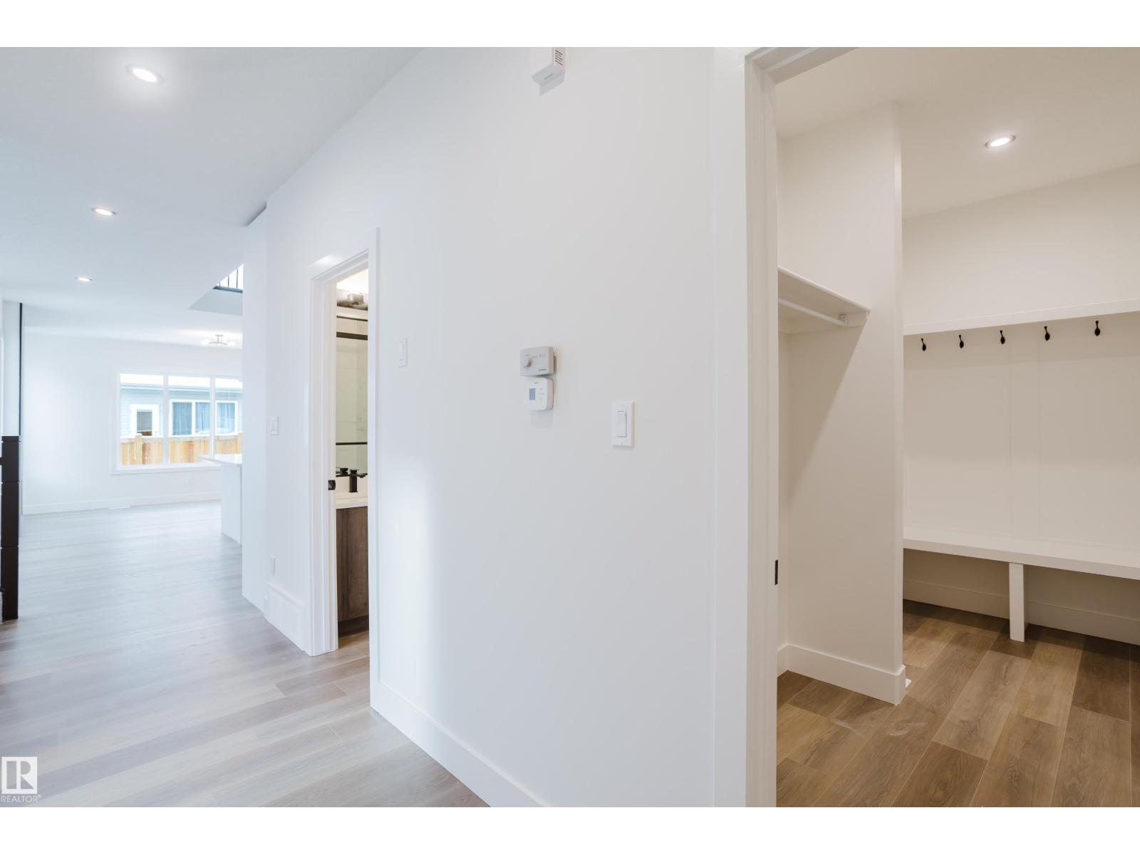 2704 194 St Nw, Edmonton, Alberta  T6M 1K9 - Photo 6 - E4468473