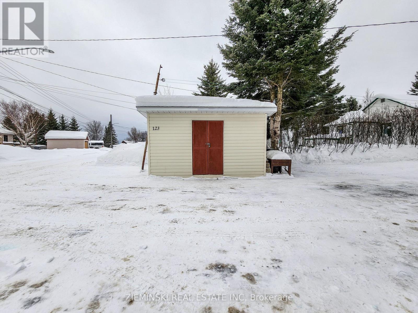 123 Picadilly Circle, Iroquois Falls, Ontario  P0K 1E0 - Photo 32 - T12645040