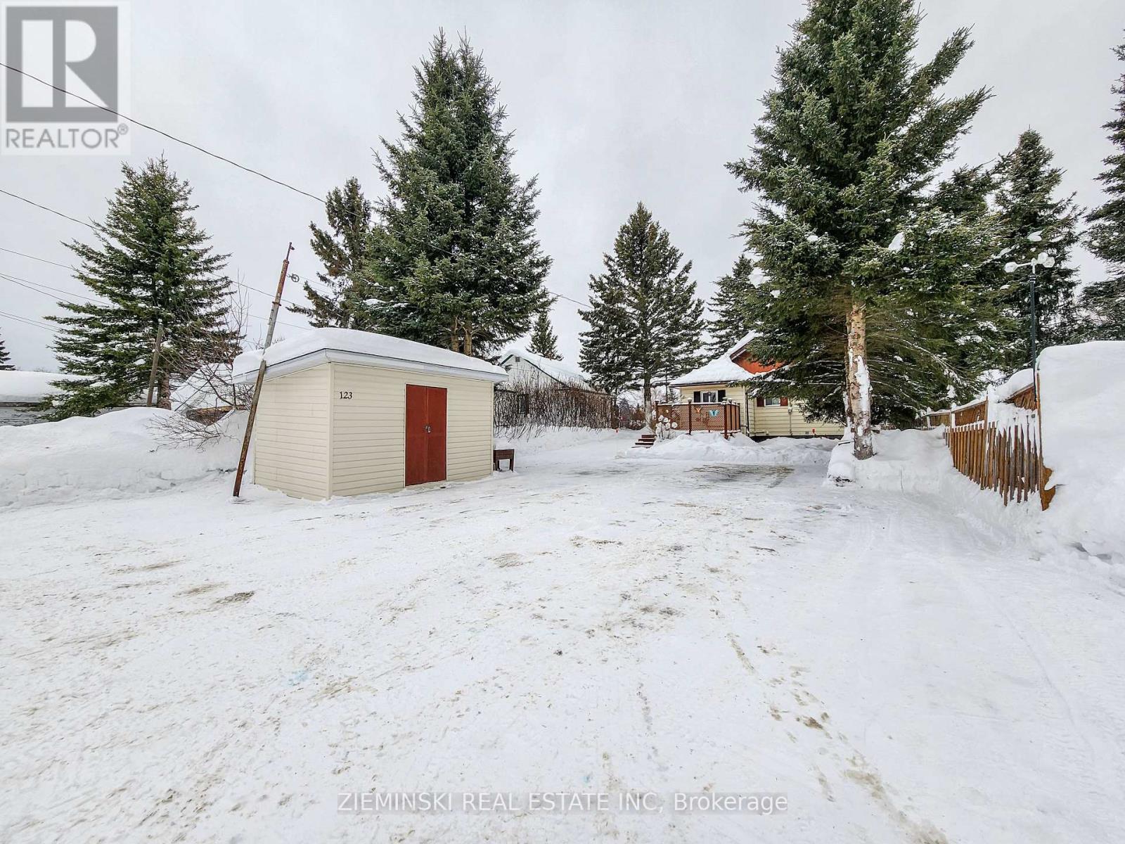 123 Picadilly Circle, Iroquois Falls, Ontario  P0K 1E0 - Photo 33 - T12645040