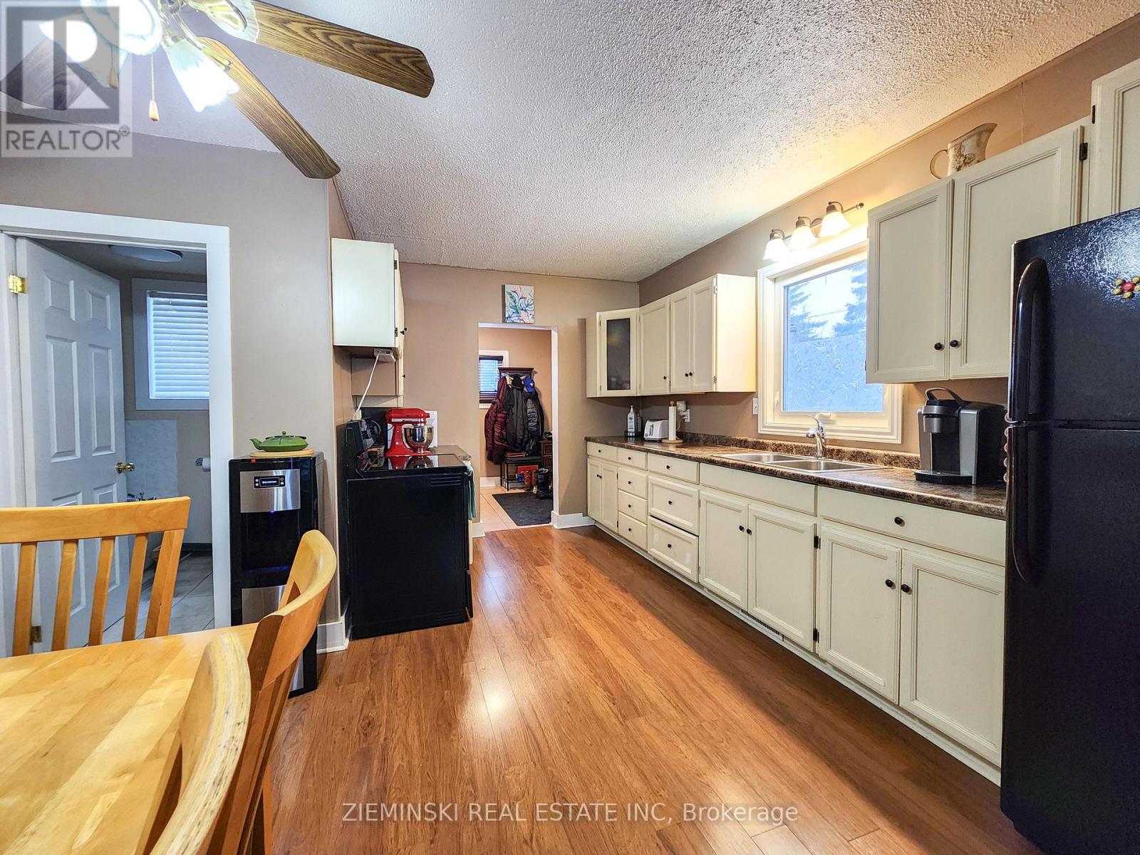 123 Picadilly Circle, Iroquois Falls, Ontario  P0K 1E0 - Photo 9 - T12645040