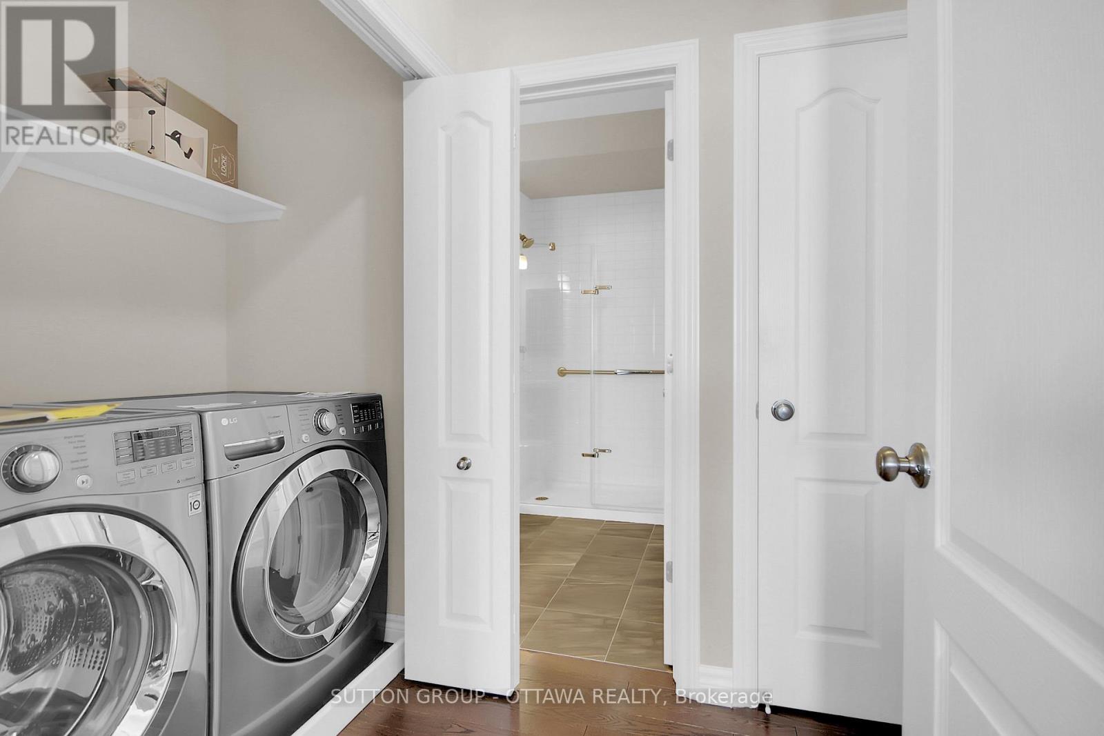 809 Carnelian Crescent, Ottawa, Ontario  K1X 0A8 - Photo 30 - X12295068