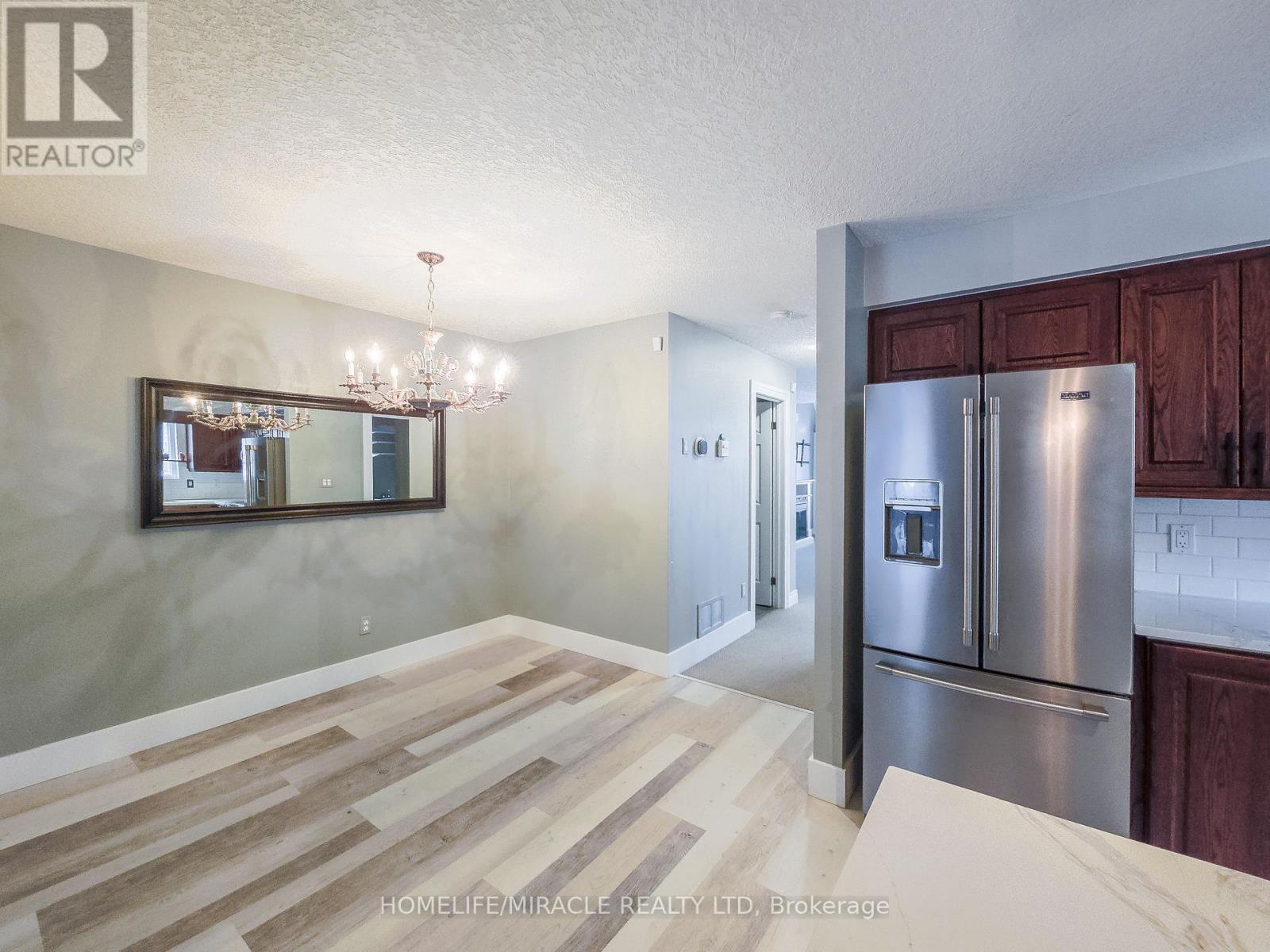 228 Sunny Meadow Court, Kitchener, Ontario  N2N 3R3 - Photo 16 - X12645034