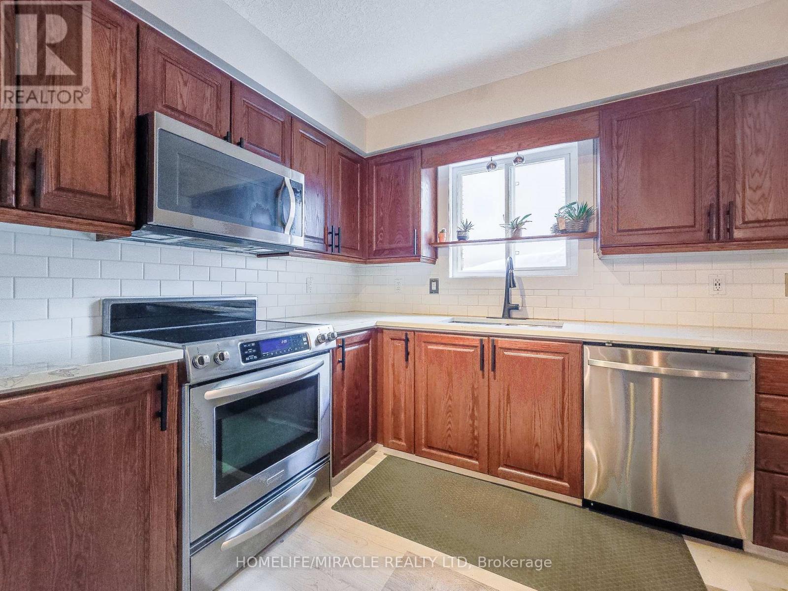 228 Sunny Meadow Court, Kitchener, Ontario  N2N 3R3 - Photo 18 - X12645034