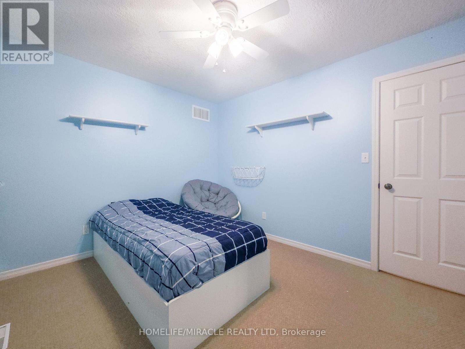 228 Sunny Meadow Court, Kitchener, Ontario  N2N 3R3 - Photo 30 - X12645034