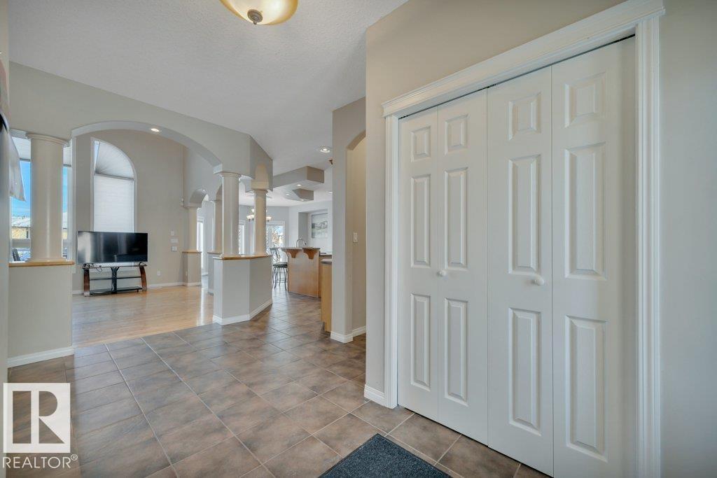 14816 16 St Nw Nw, Edmonton, Alberta  T5Y 3J1 - Photo 6 - E4468475