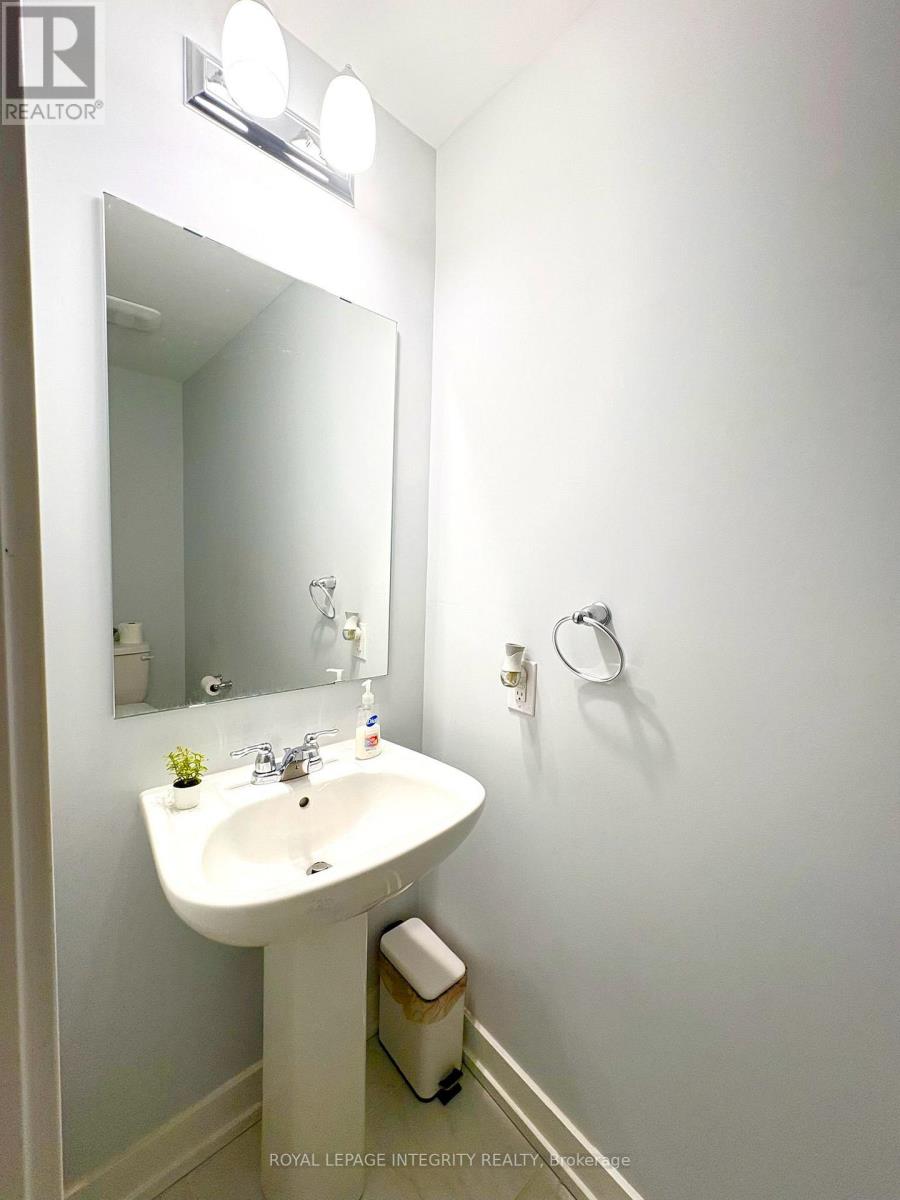 129 - 258 Anyolite Private, Ottawa, Ontario  K2J 7J3 - Photo 10 - X12645060