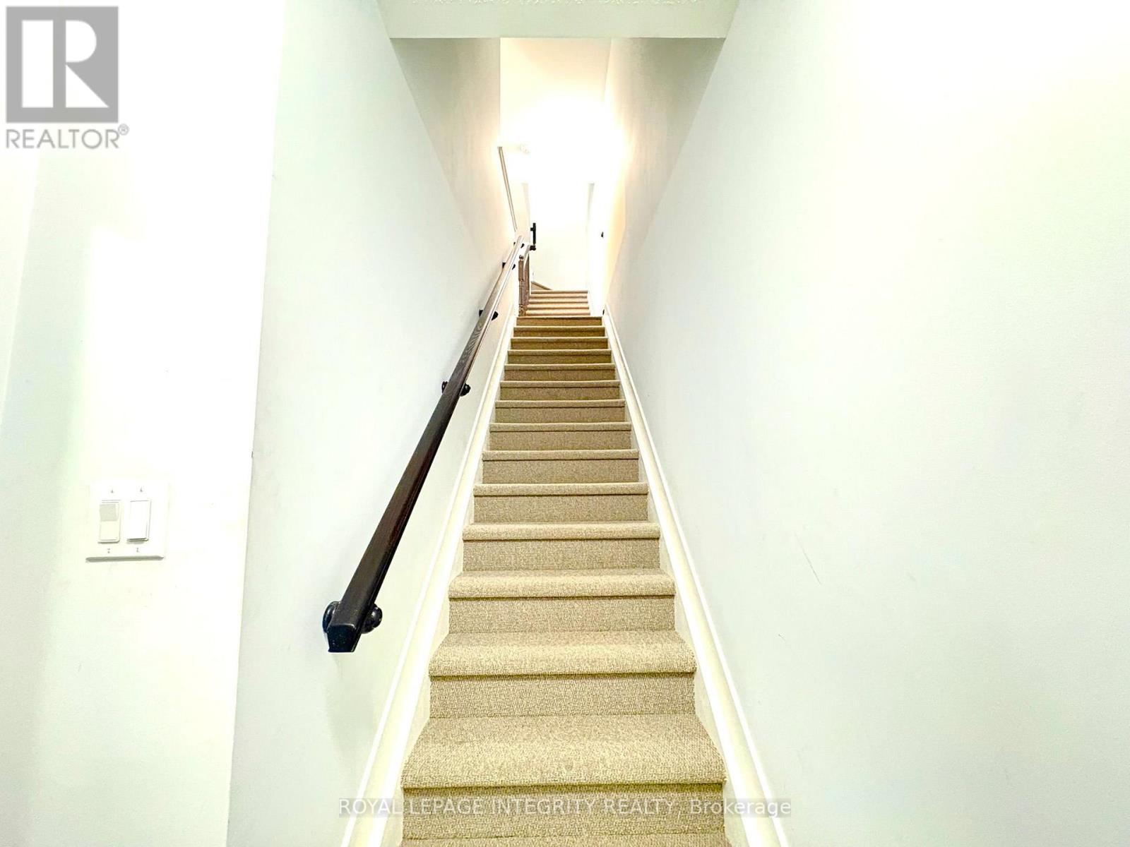 129 - 258 Anyolite Private, Ottawa, Ontario  K2J 7J3 - Photo 2 - X12645060