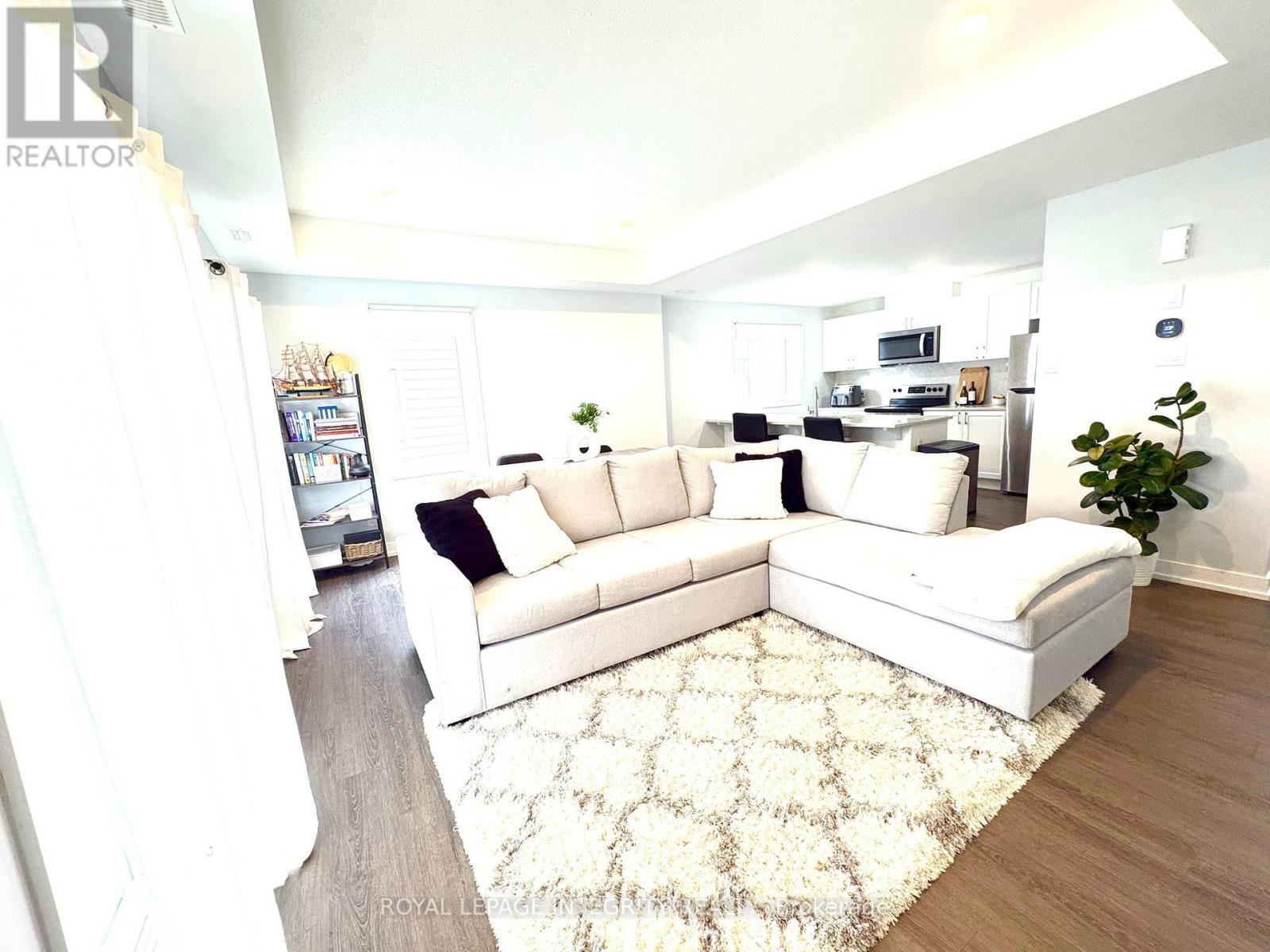 129 - 258 Anyolite Private, Ottawa, Ontario  K2J 7J3 - Photo 8 - X12645060