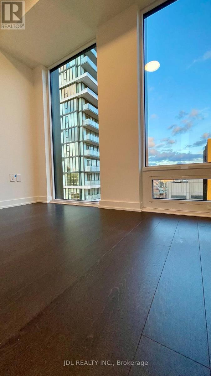 3104 - 238 Simcoe St Street, Toronto, Ontario  M5T 0E2 - Photo 4 - C12561086