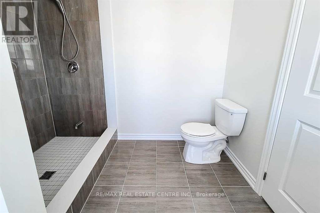 23 Hawick Crescent, Haldimand, Ontario  N3W 0G6 - Photo 21 - X12612614