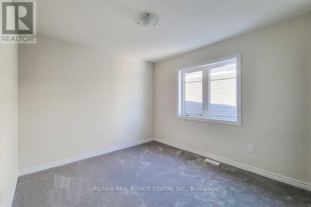 23 Hawick Crescent, Haldimand, Ontario  N3W 0G6 - Photo 32 - X12612614