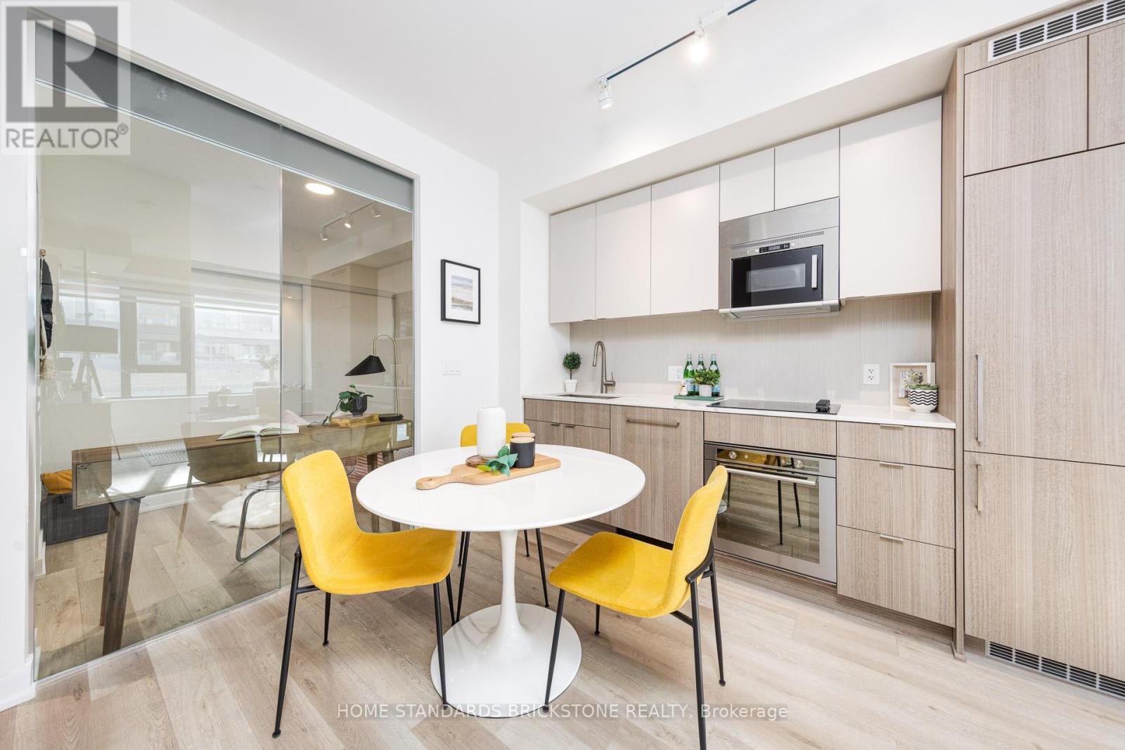 314 - 840 St Clair Avenue, Toronto, Ontario  M6C 0A4 - Photo 9 - C12645050