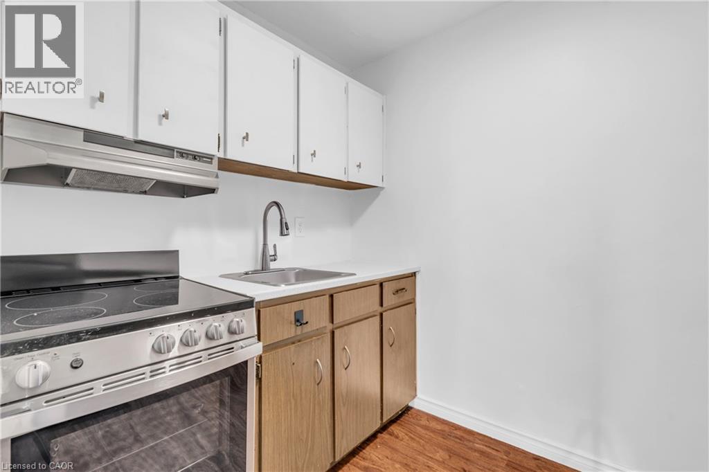 64 Benton Street Unit# 602, Kitchener, Ontario  N2G 4L9 - Photo 14 - 40789662