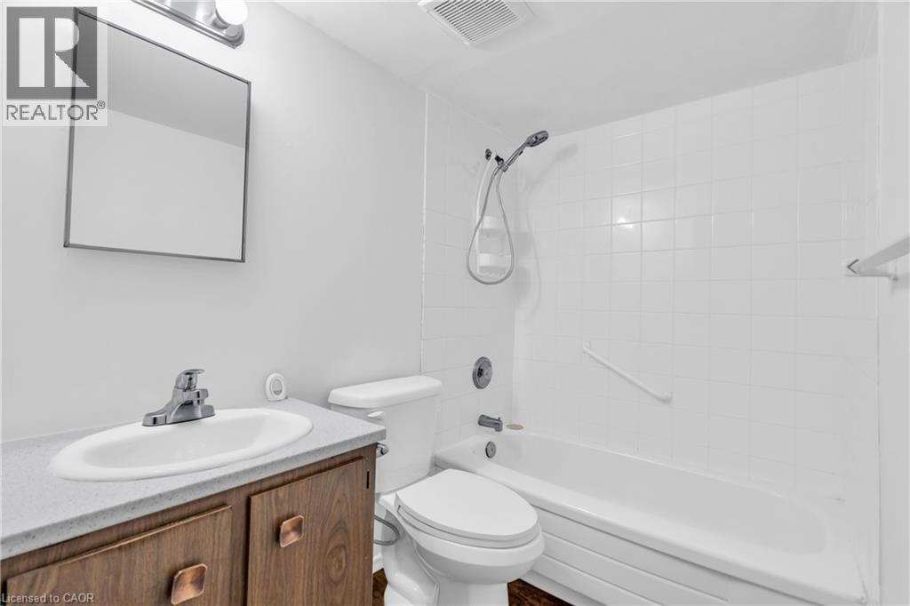 64 Benton Street Unit# 602, Kitchener, Ontario  N2G 4L9 - Photo 16 - 40789662