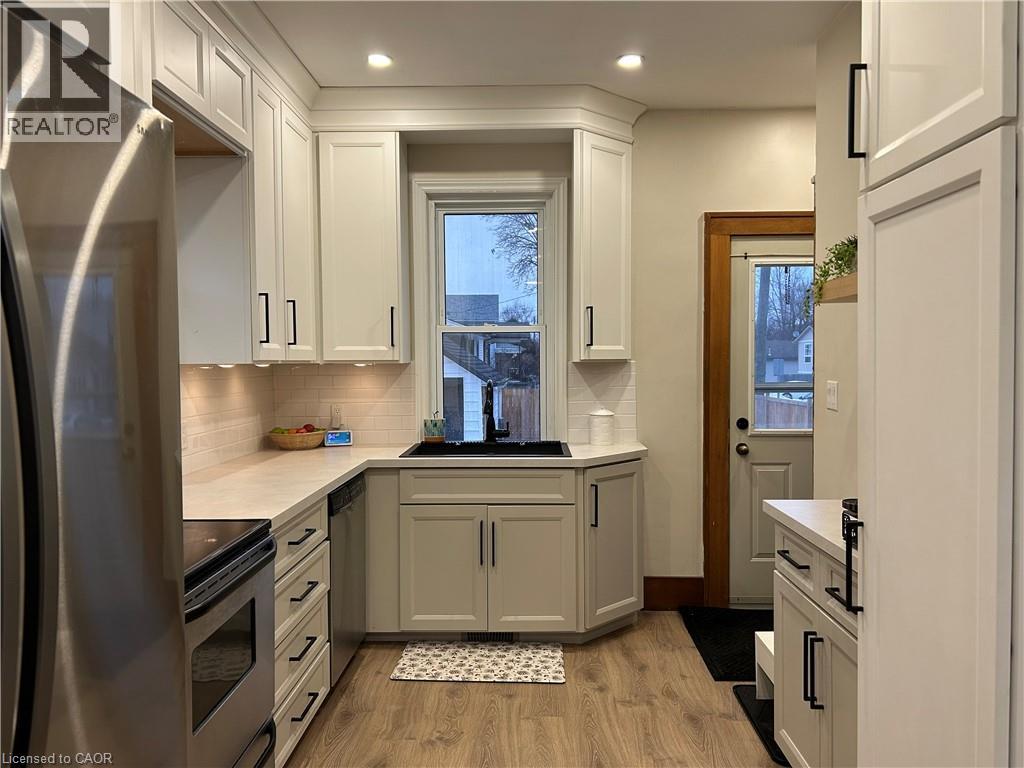 49 Woodhouse Street, Simcoe, Ontario  N3Y 1E8 - Photo 7 - 40794696