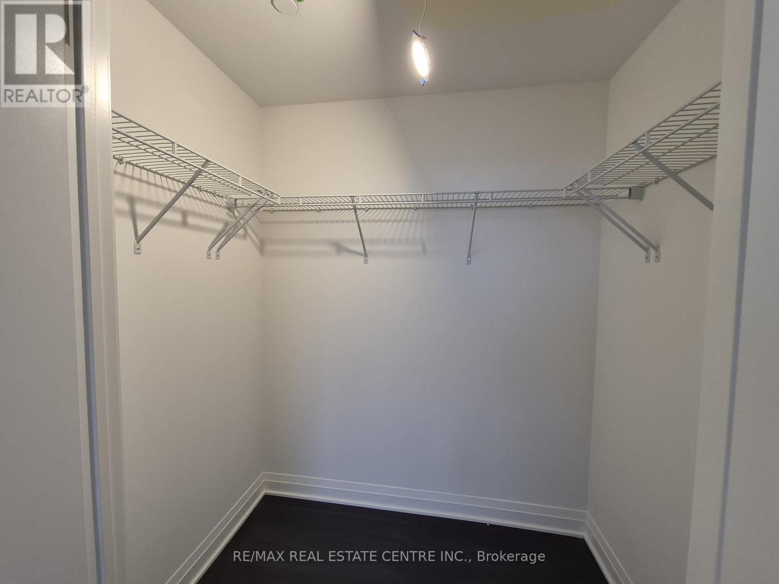 4207 - 4015 The Exchange Street E, Mississauga, Ontario  L5B 0N9 - Photo 20 - W12563598