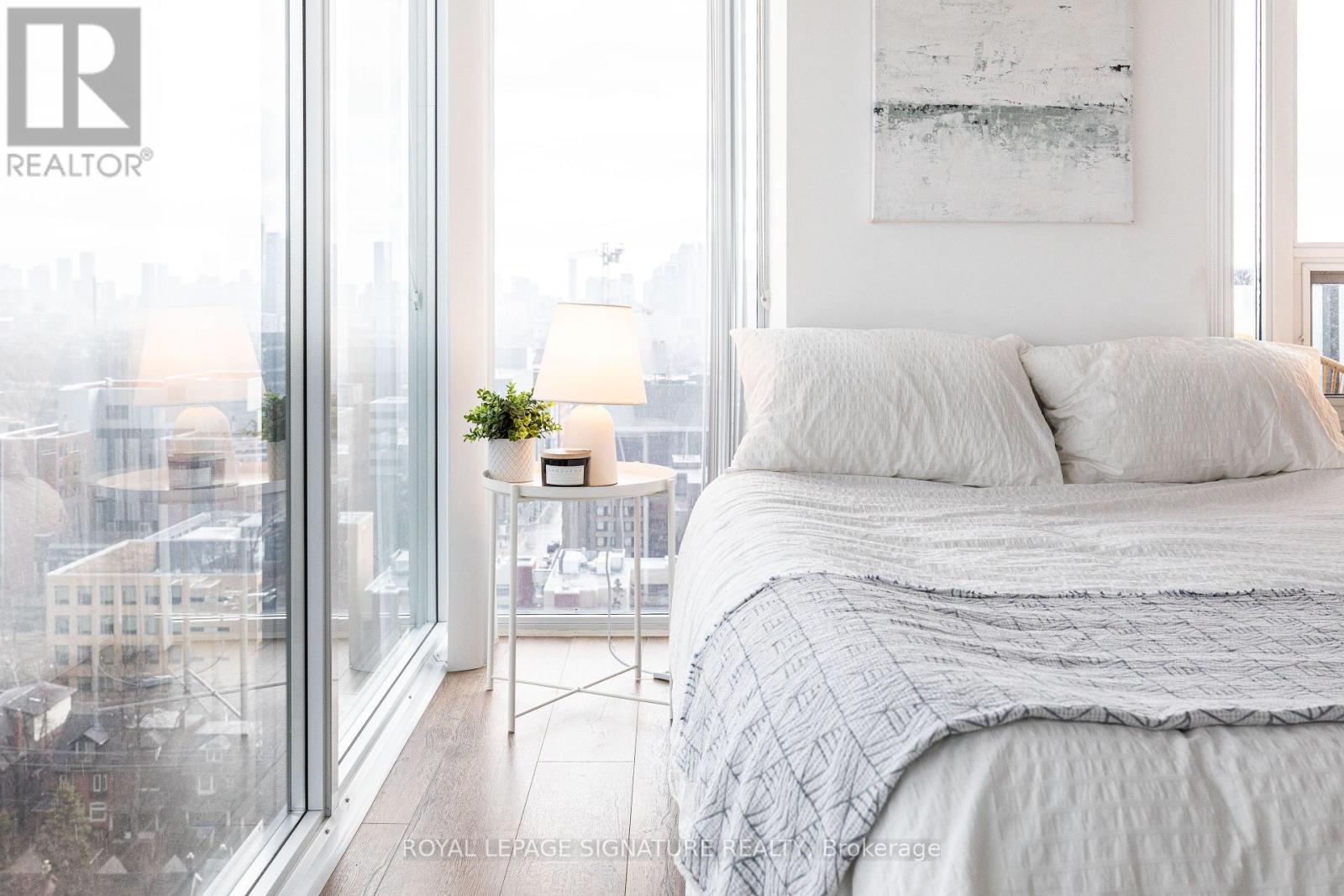 2121e - 36 Lisgar Street, Toronto, Ontario  M6J 3G2 - Photo 12 - C12645072