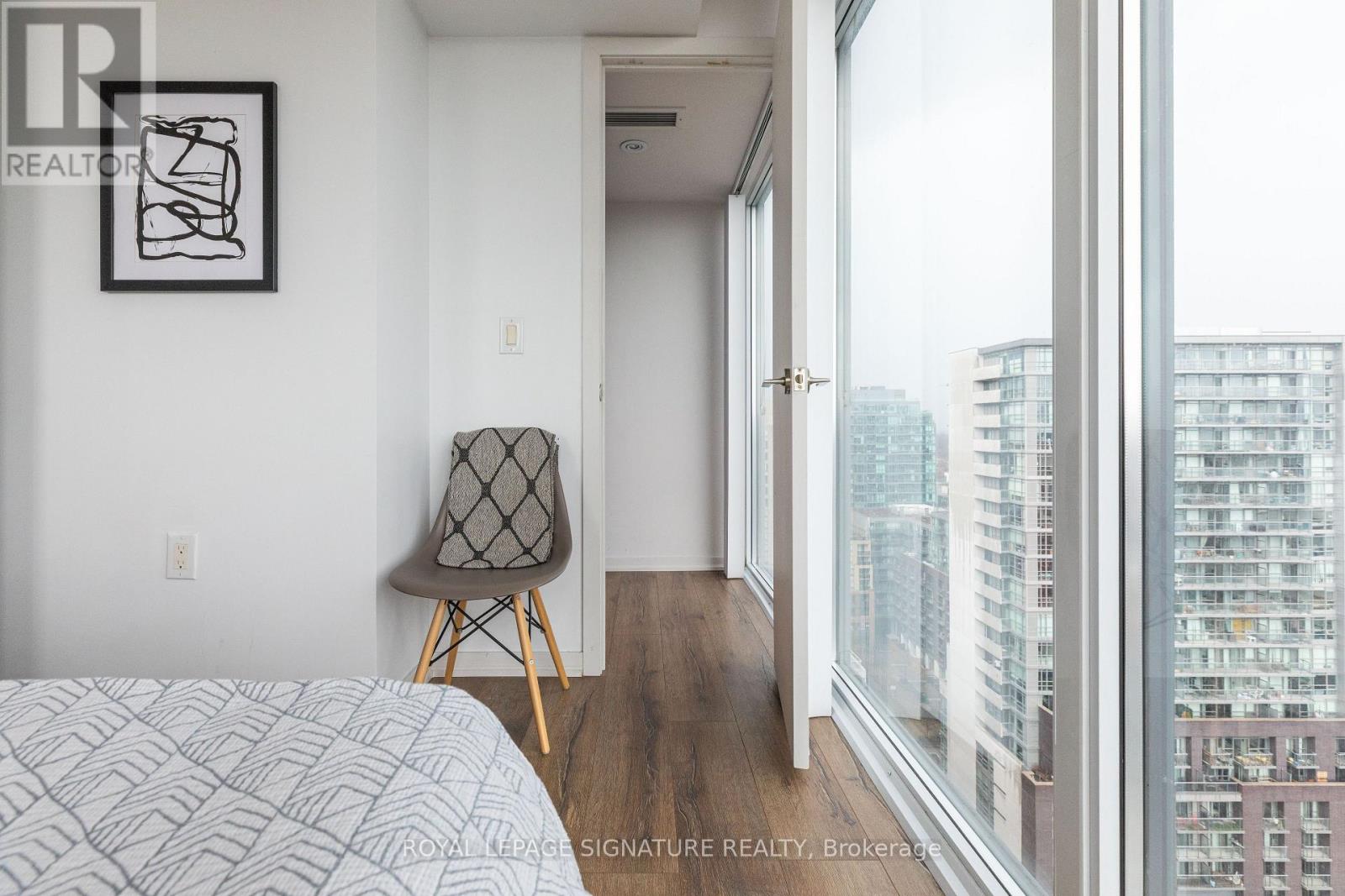 2121e - 36 Lisgar Street, Toronto, Ontario  M6J 3G2 - Photo 15 - C12645072