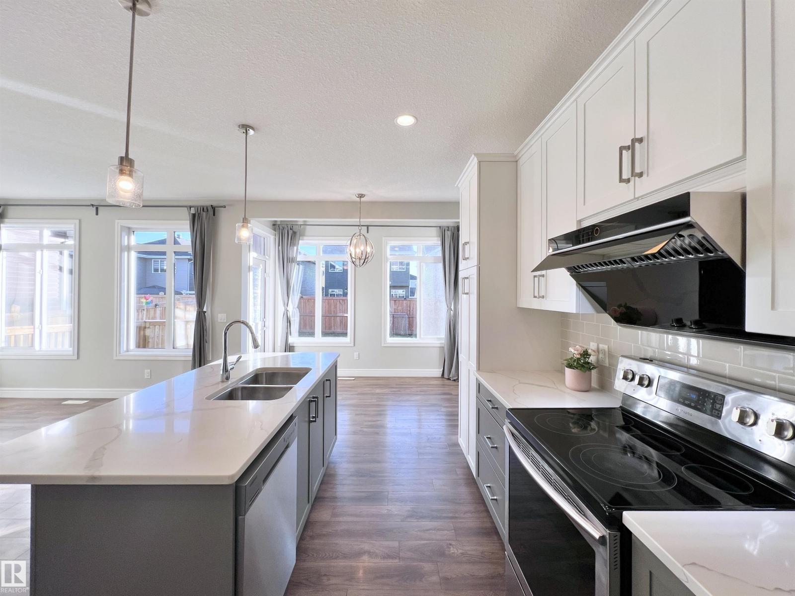 1603 169 St Sw, Edmonton, Alberta  T6W 1H2 - Photo 13 - E4465428