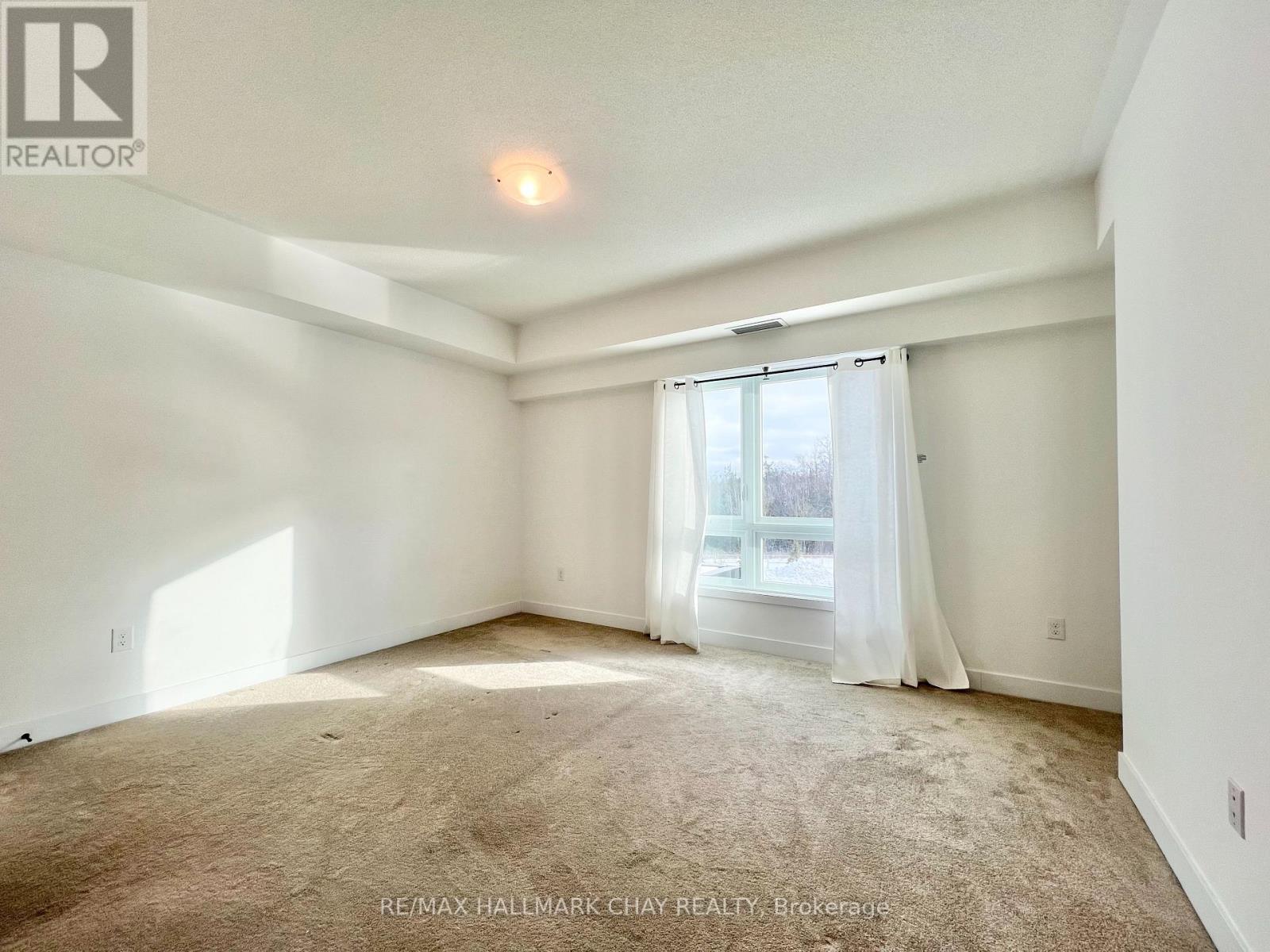 201 - 1 Chef Lane, Barrie, Ontario  L9J 0T1 - Photo 15 - S12645070