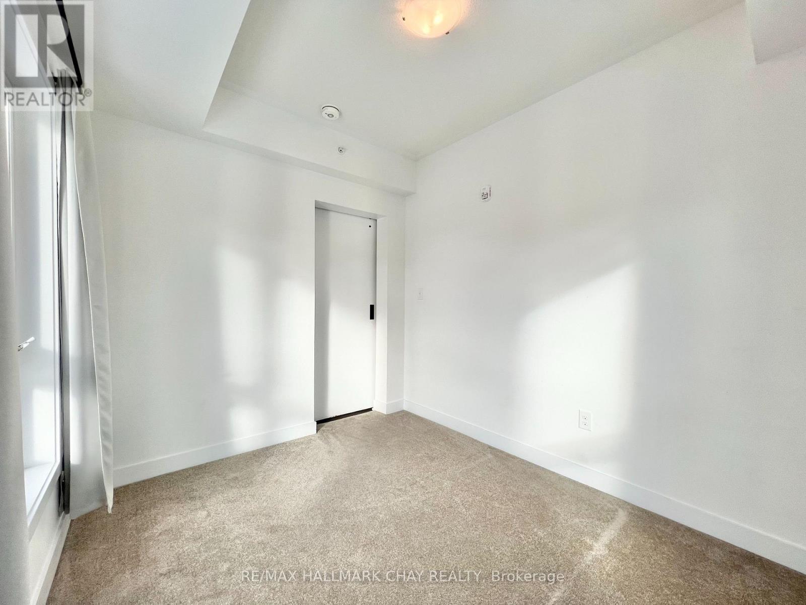 201 - 1 Chef Lane, Barrie, Ontario  L9J 0T1 - Photo 9 - S12645070