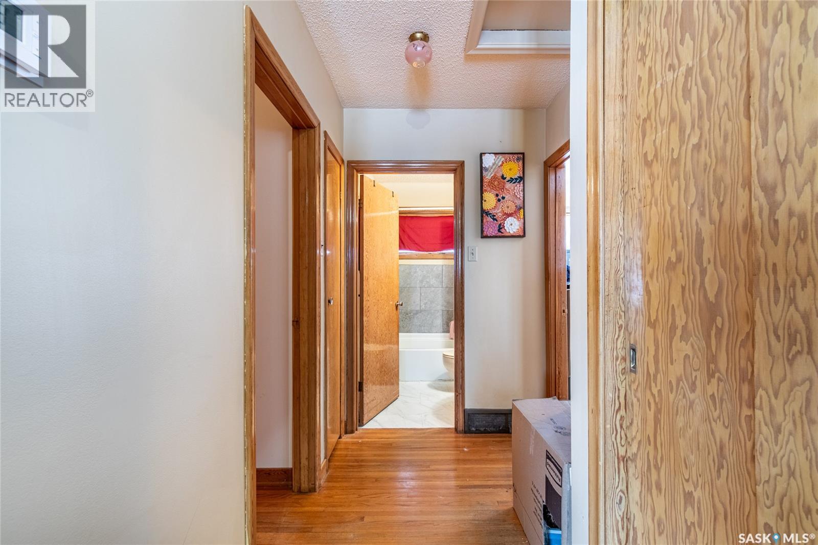 836 Keith Street, Moose Jaw, Saskatchewan  S6H 5R4 - Photo 9 - SK025805