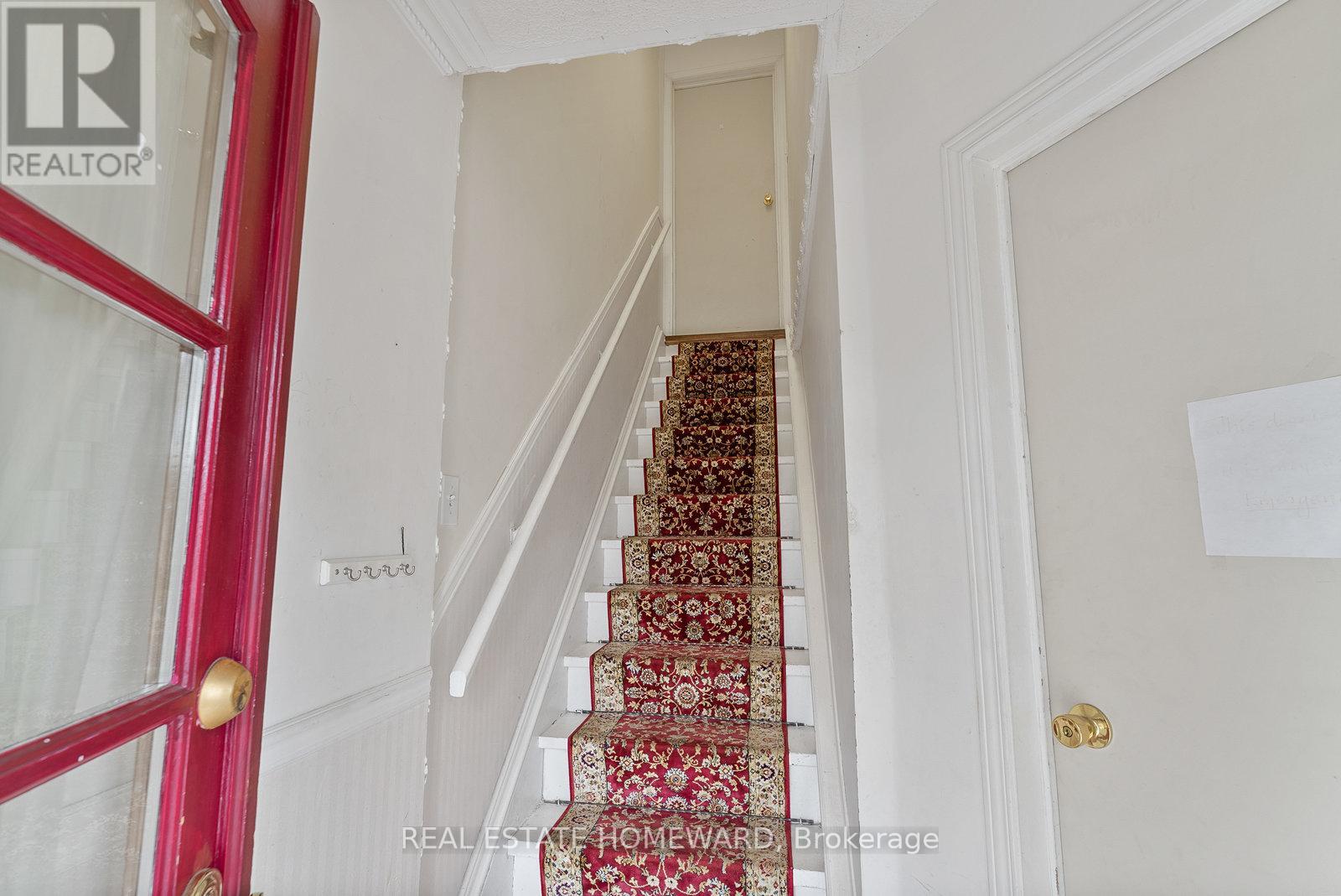 2nd Floor - 983 Victoria Park Avenue, Toronto, Ontario  M4B 2J4 - Photo 20 - E12645078