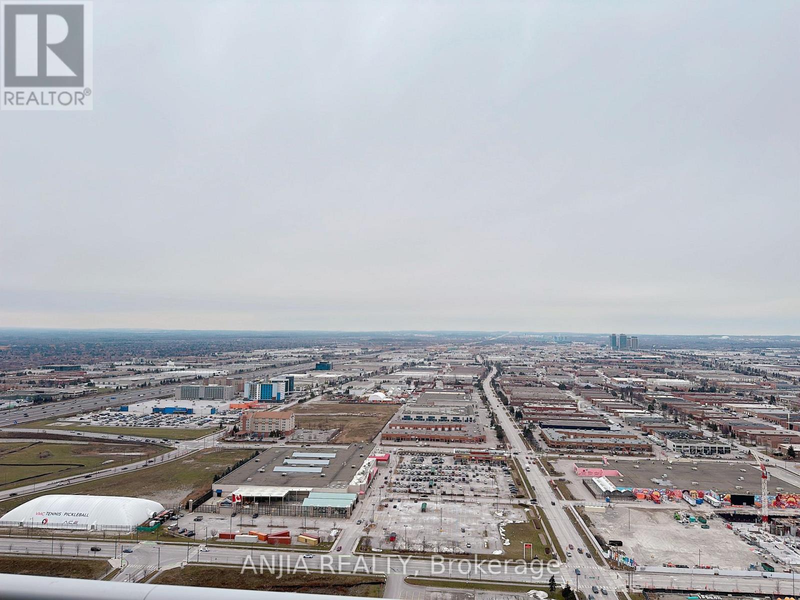 4205 - 8 Interchange Way, Vaughan, Ontario  L4K 0R2 - Photo 11 - N12629140