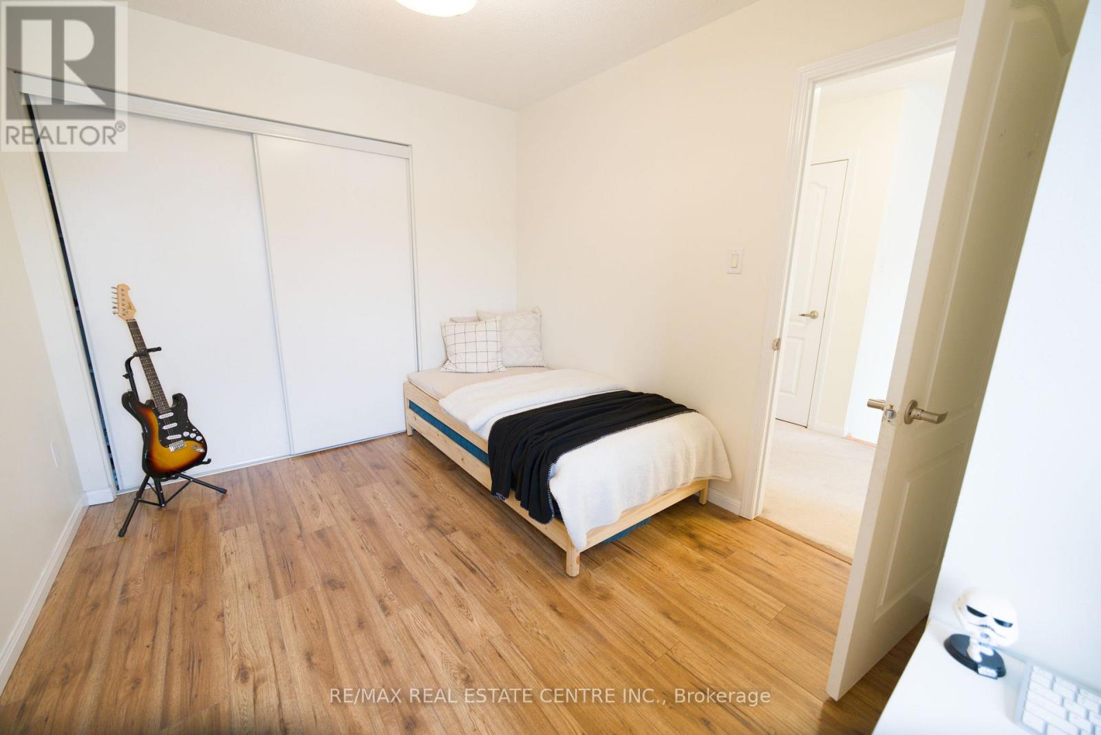 778 Johnson Heights, Milton, Ontario  L9T 0J7 - Photo 26 - W12601018