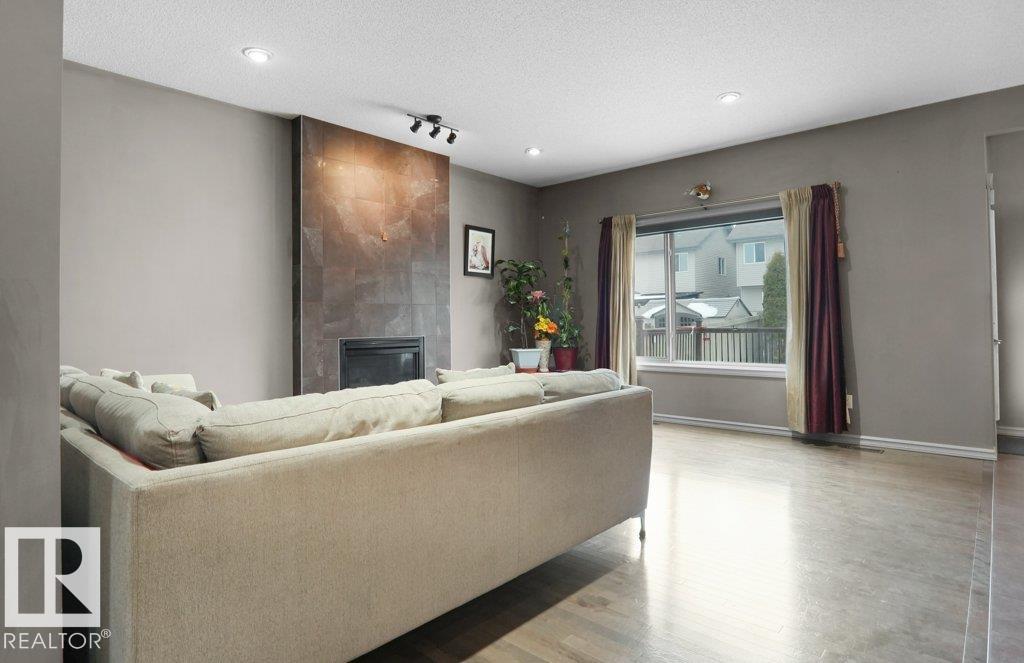 1533 36b Av Nw, Edmonton, Alberta  T6T 0M4 - Photo 12 - E4468479