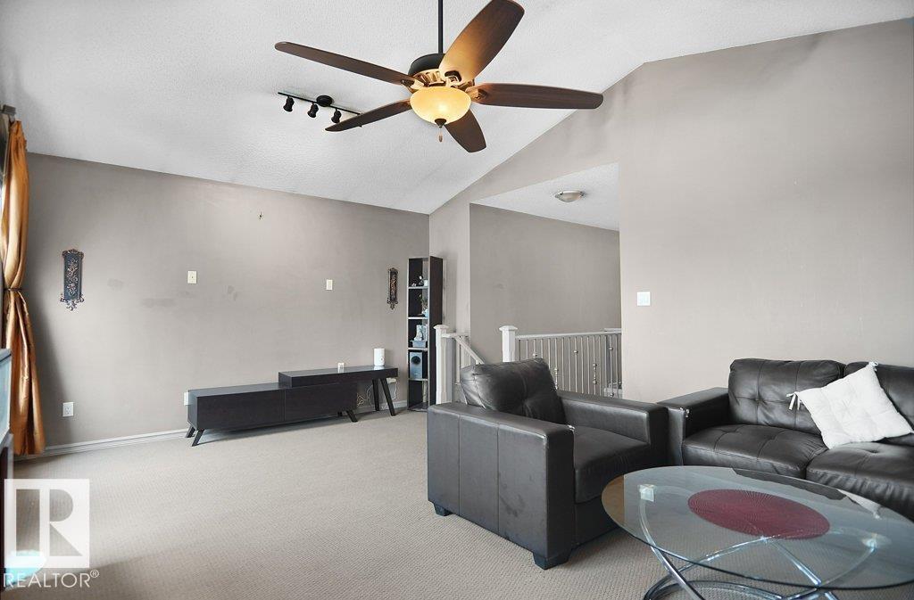 1533 36b Av Nw, Edmonton, Alberta  T6T 0M4 - Photo 29 - E4468479