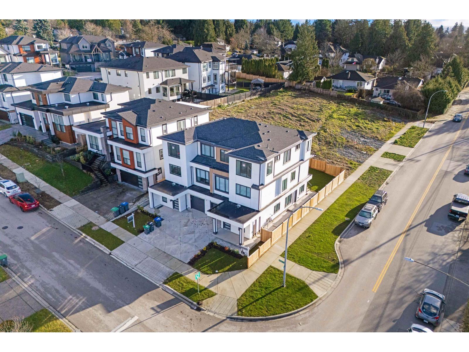 101 18002 63b Avenue, Surrey, British Columbia  V3S 4G1 - Photo 9 - R3074524