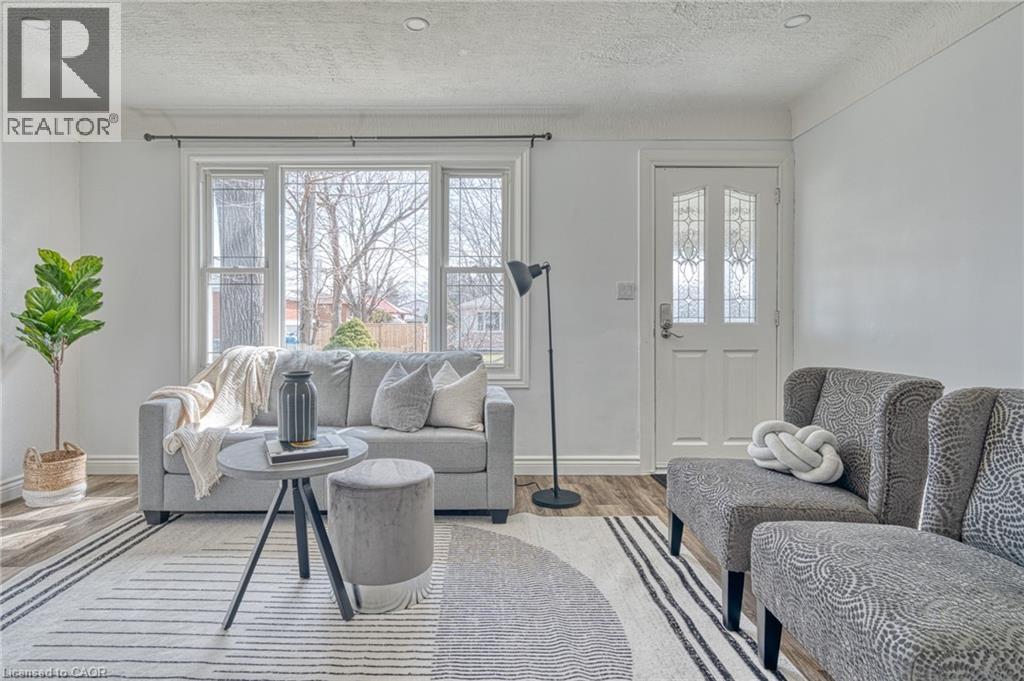 88 East 44th Street, Hamilton, Ontario  L8T 3H1 - Photo 13 - 40794718