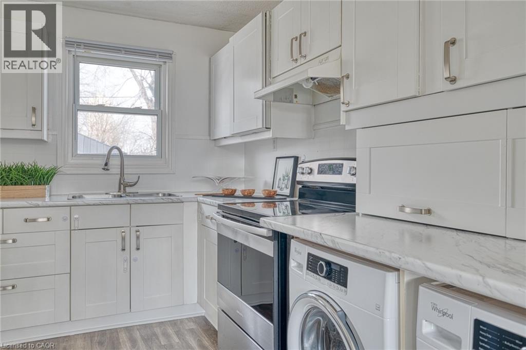 88 East 44th Street, Hamilton, Ontario  L8T 3H1 - Photo 21 - 40794718