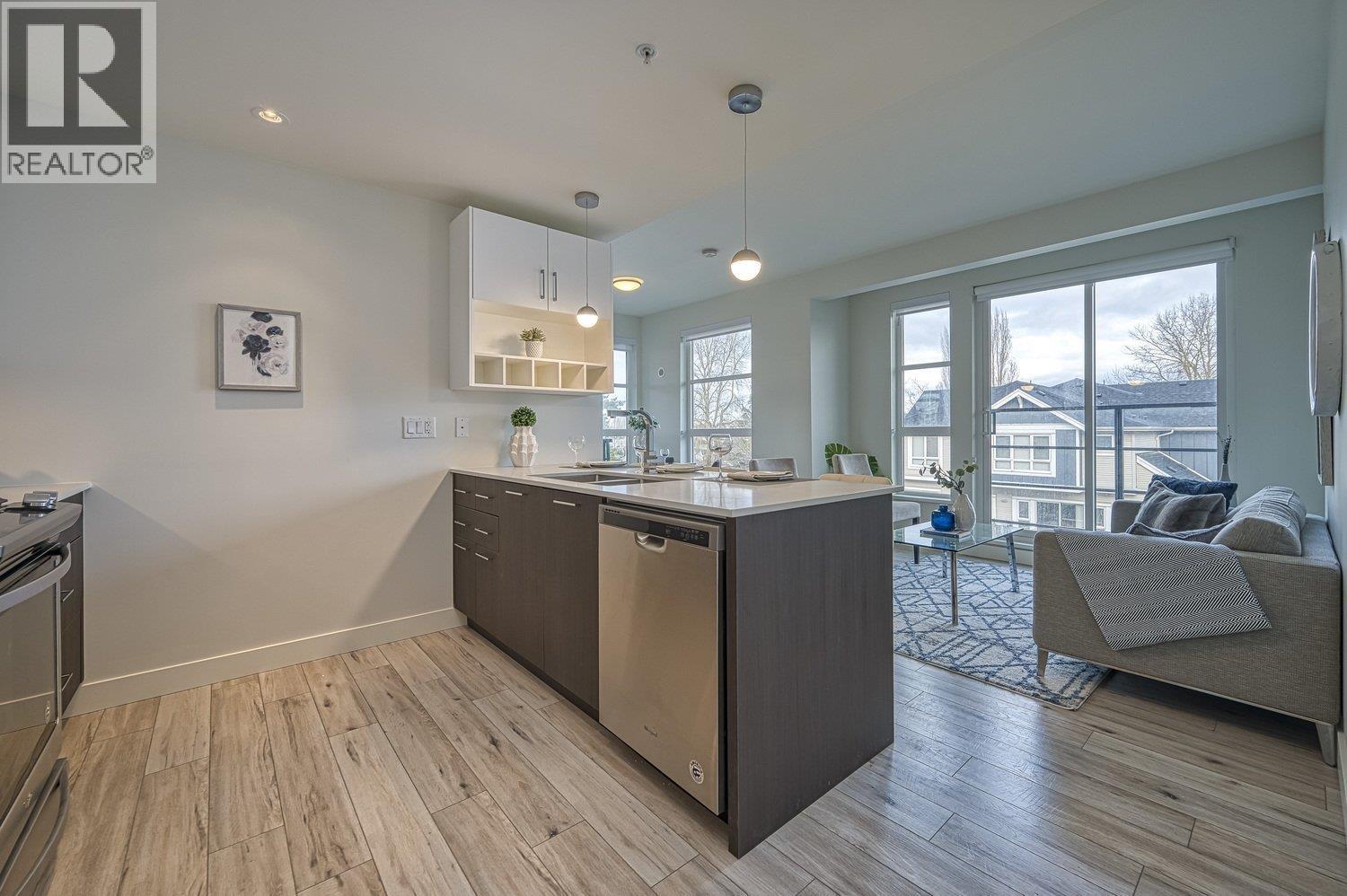 302 13040 No 2 Road, Richmond, British Columbia  V7E 0C4 - Photo 8 - R3074654