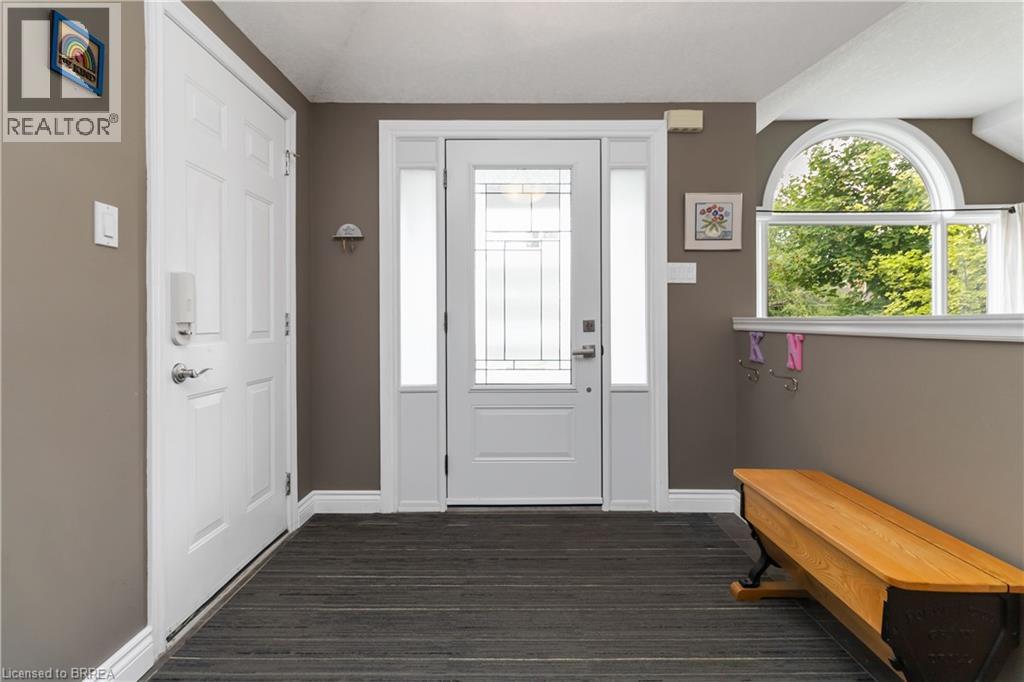 42 Sandpiper Drive, Guelph, Ontario  N1C 1C9 - Photo 4 - 40769774