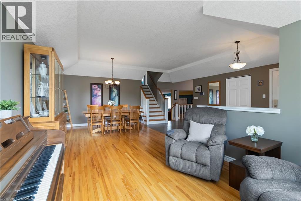 42 Sandpiper Drive, Guelph, Ontario  N1C 1C9 - Photo 7 - 40769774