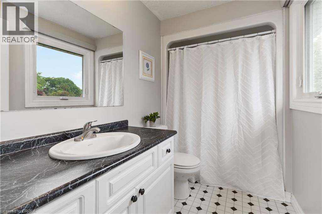 42 Sandpiper Drive, Guelph, Ontario  N1C 1C9 - Photo 22 - 40769774