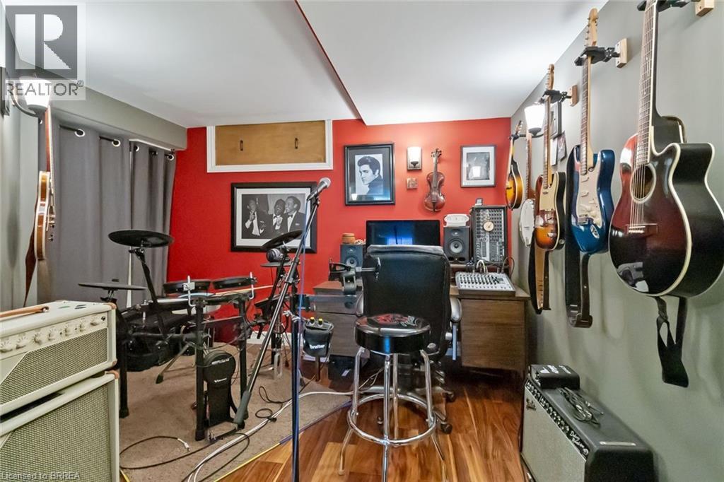 42 Sandpiper Drive, Guelph, Ontario  N1C 1C9 - Photo 34 - 40769774