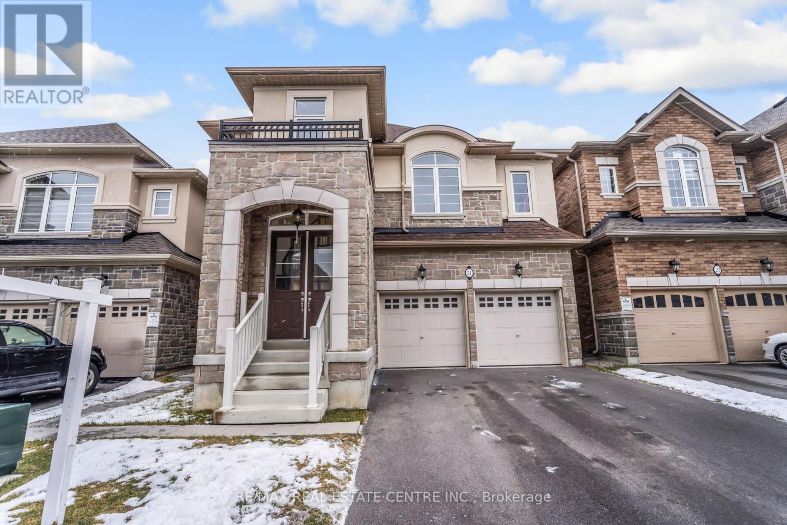 21 KAMBALDA ROAD, Brampton, Ontario