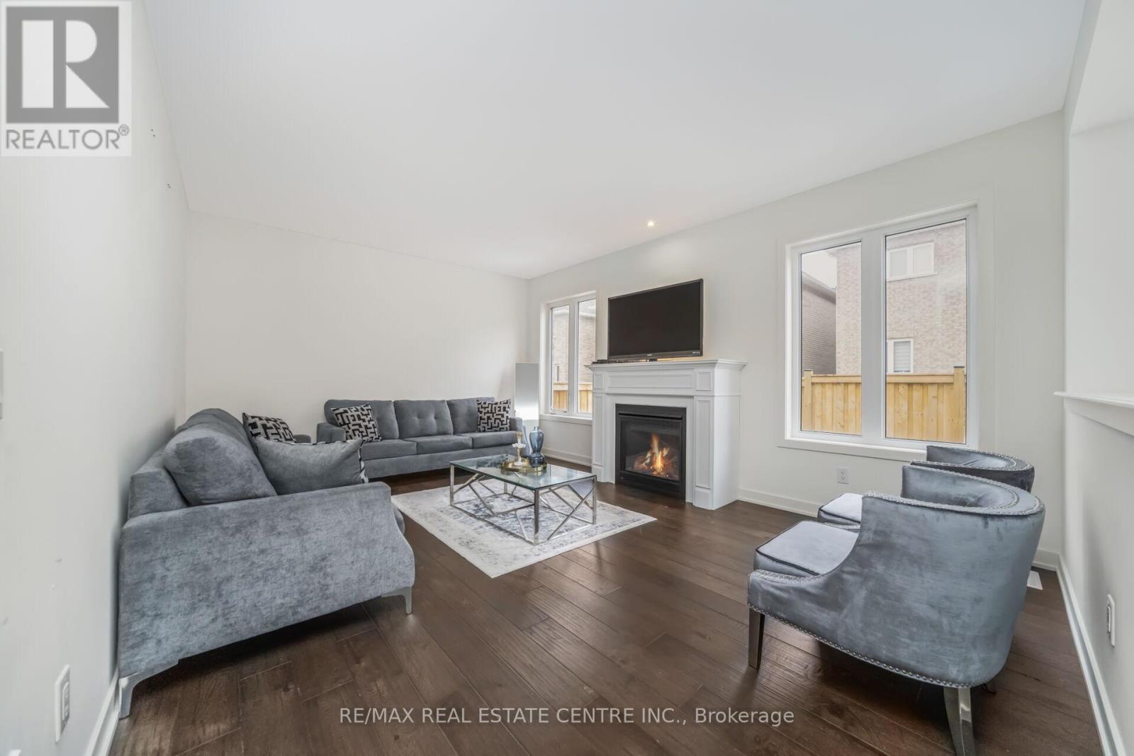 21 Kambalda Road, Brampton, Ontario  L7A 5J3 - Photo 11 - W12645100